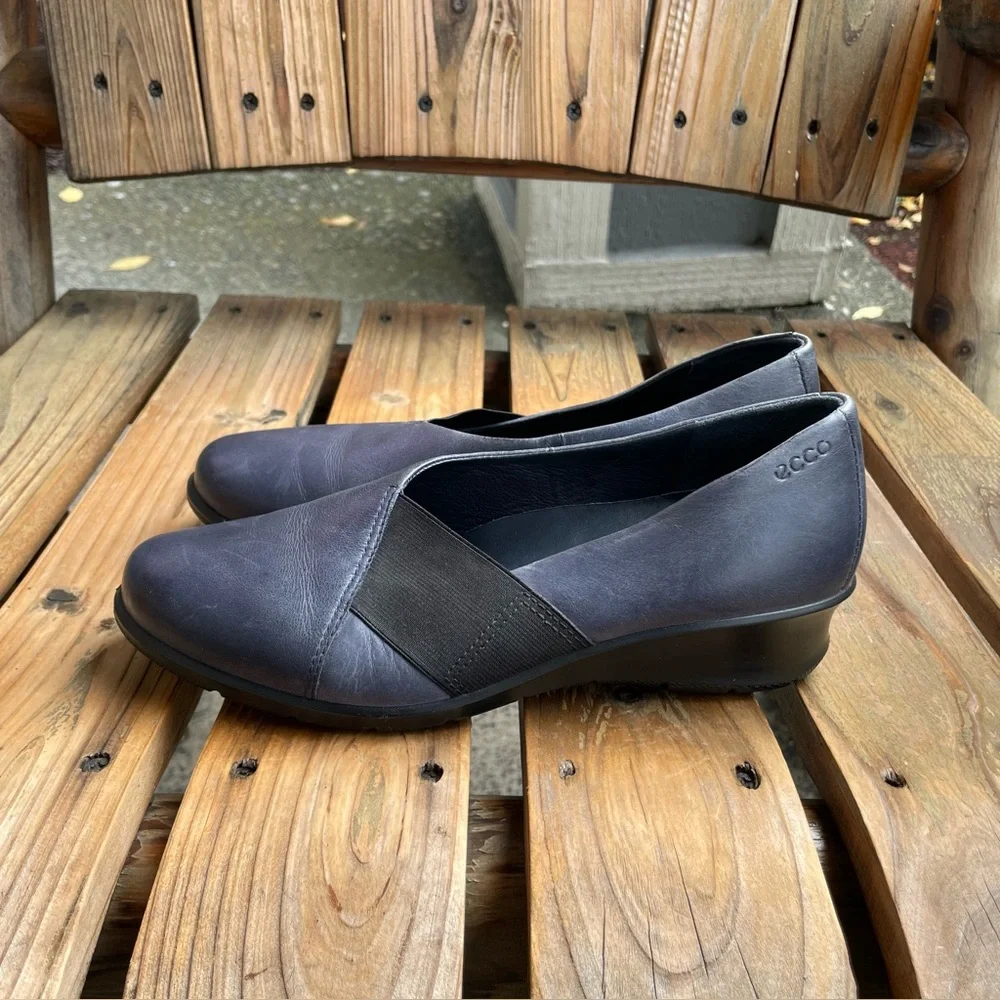 ECCO Felicia Wedge Loafer Women’s Size EUR 36 Leather Elastic Strap Slip On Shoe